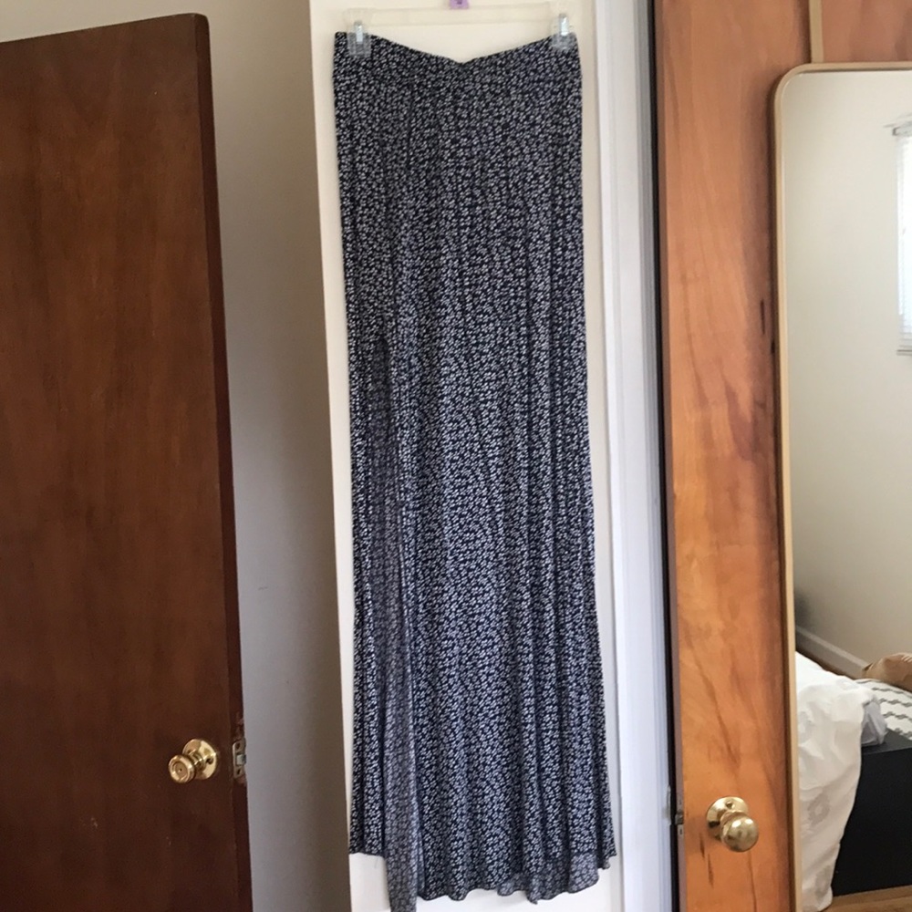 Navy floral maxi skirt